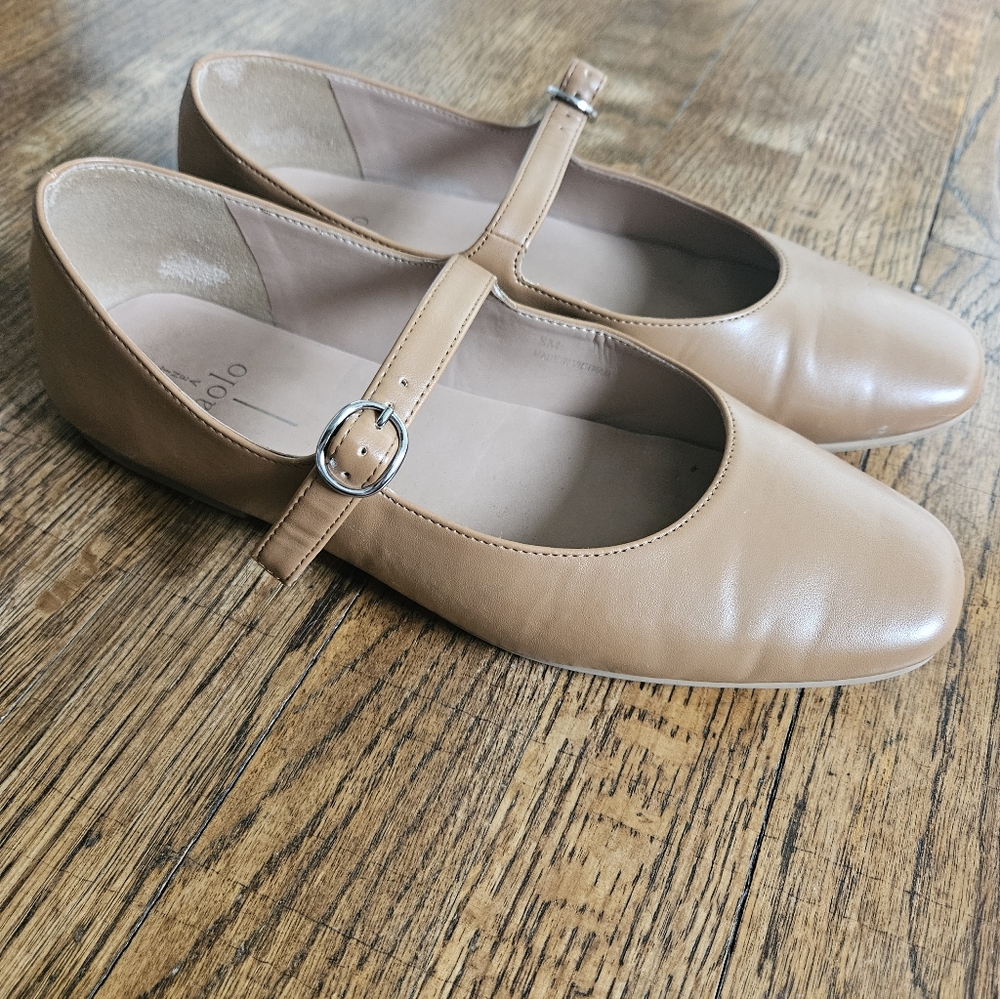Linea Paolo Women's Mary Jane Flats - Picture 7 of 8